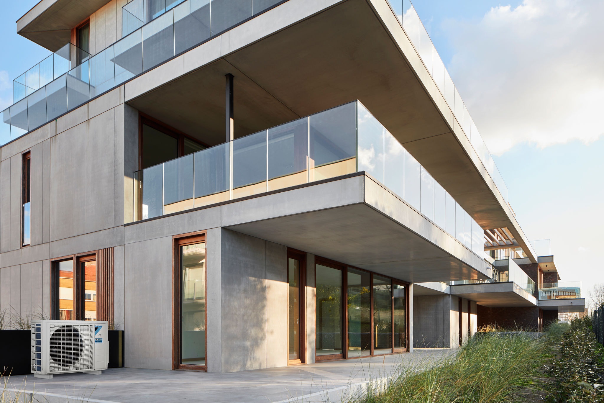 unidad exterior equipo de aerotermia 